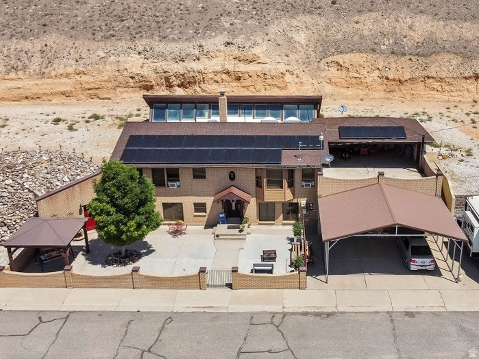 370 W LAKE VIEW DR