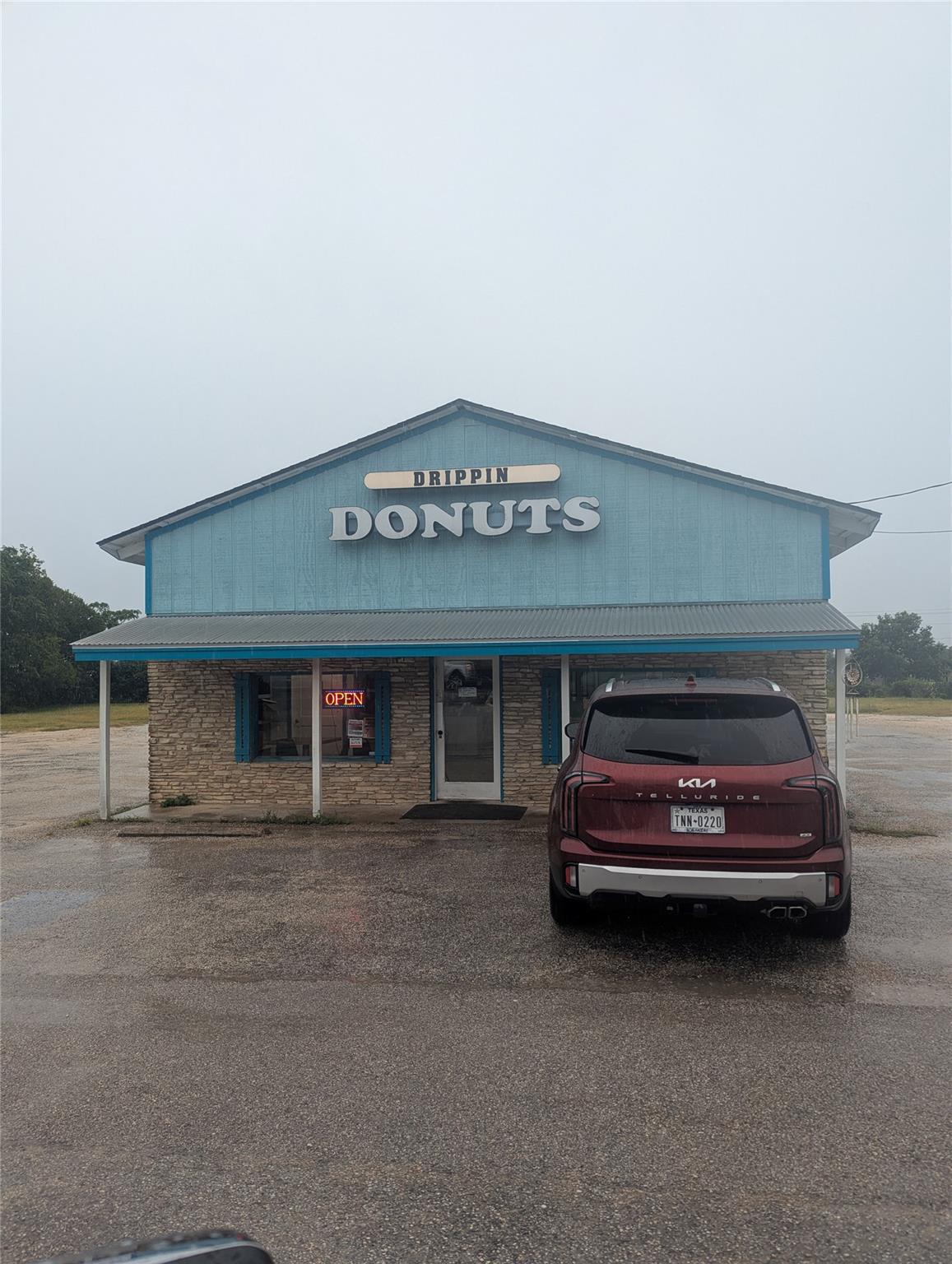 651 Highway 290, Dripping Springs, TX 78620 — photo 1