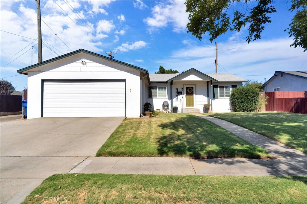 4619 N Clark, Fresno, CA 93726 — photo 1