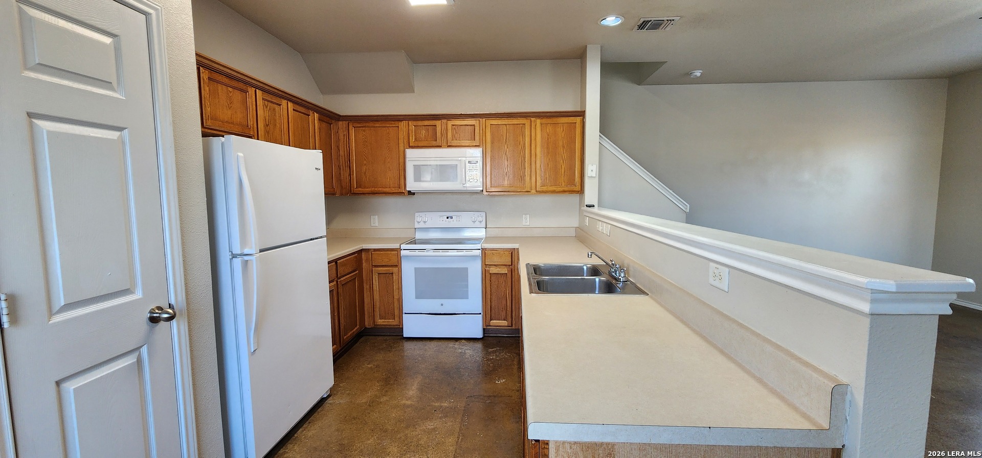 5631 GOLF MIST, ,  78244 — photo 1
