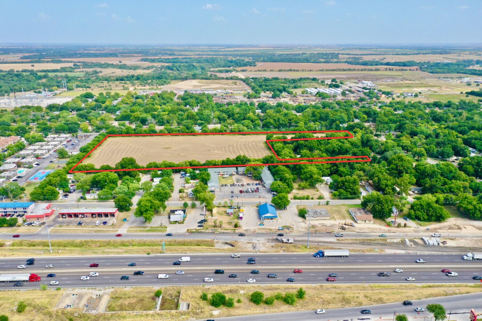 123 Smith Lane, San Marcos, TX 78666 — photo 1