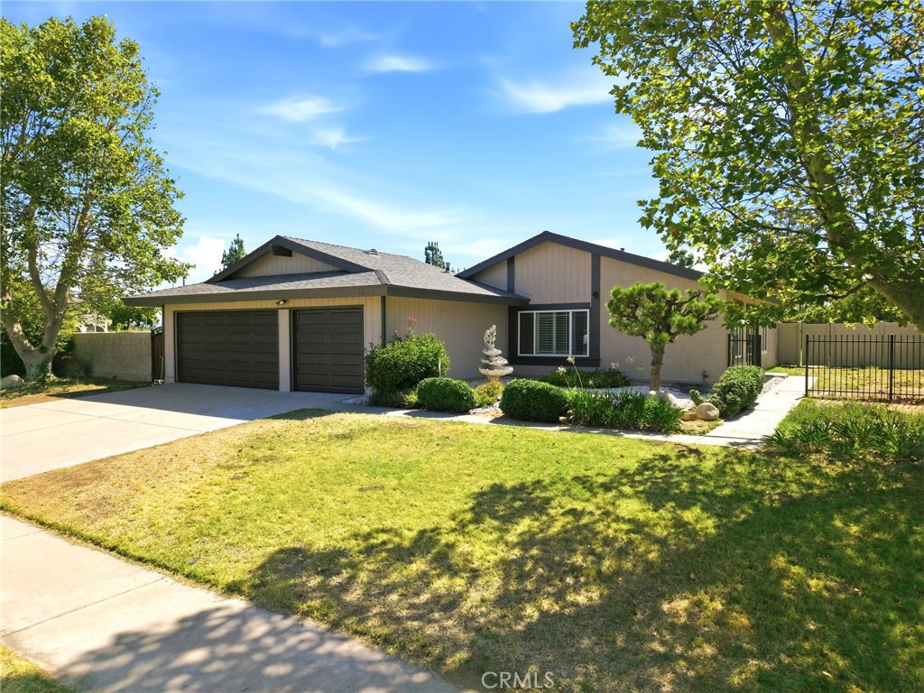 3073 Joshua Tree, Riverside, CA 92503 — photo 1