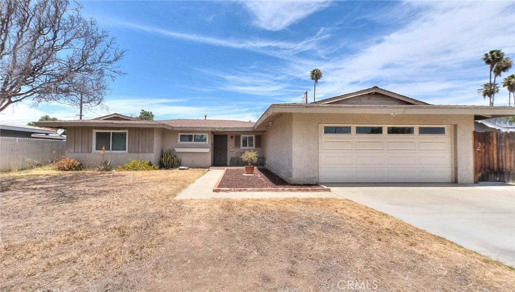11229 Town Country S, Riverside, CA 92505 — photo 1
