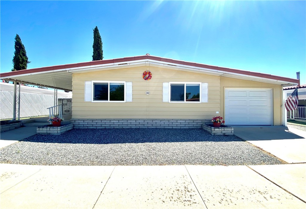 1053 W Johnston Avenue, Hemet, CA 92543 — photo 1