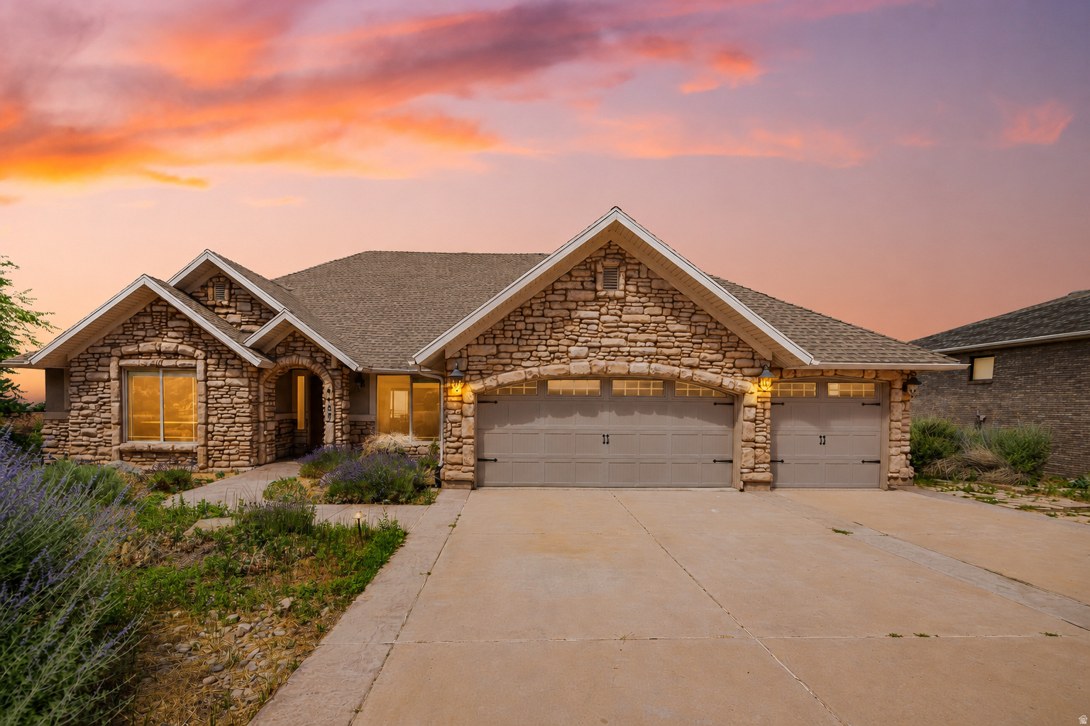 4157 S BEUS DR, Ogden, UT 84403 — photo 1