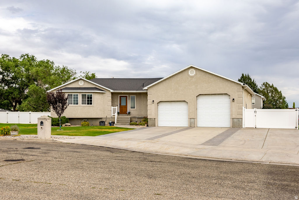 980 W 520 N, Tremonton, UT 84337 — photo 1