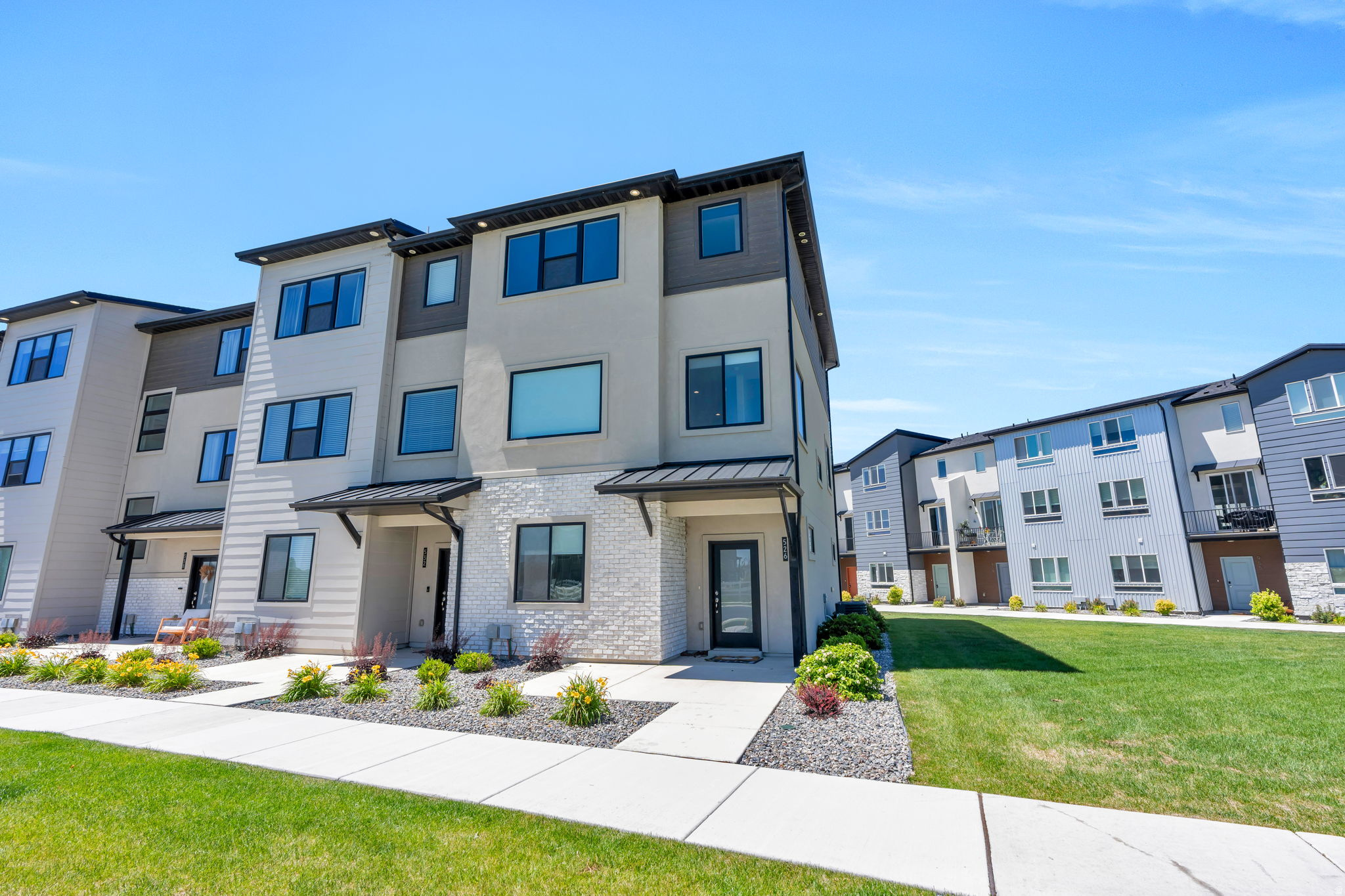 526 S 900 W, American Fork, UT 84003 — photo 1