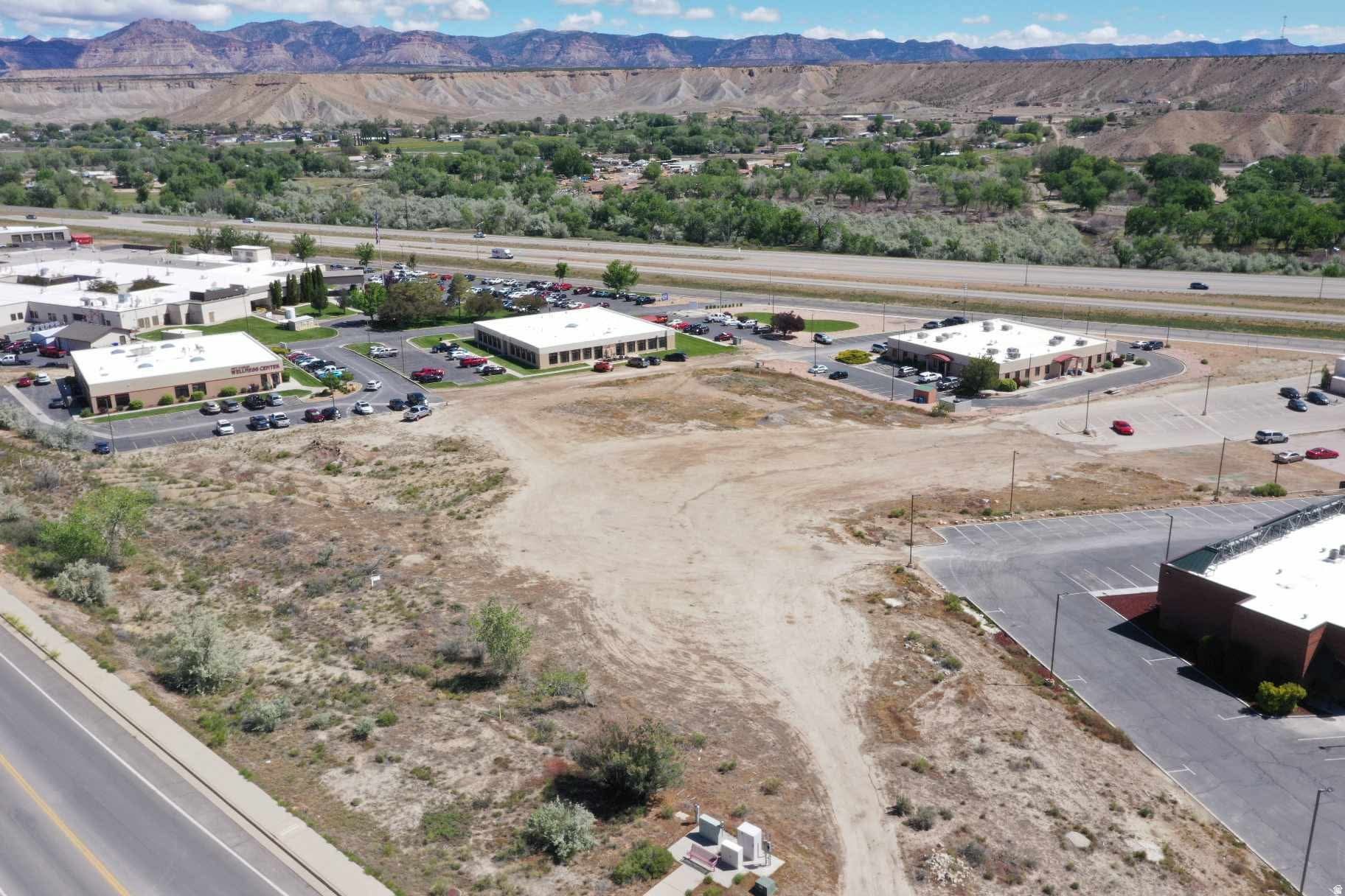 205 N HOSPITAL DR, Price, UT 84501 — photo 1