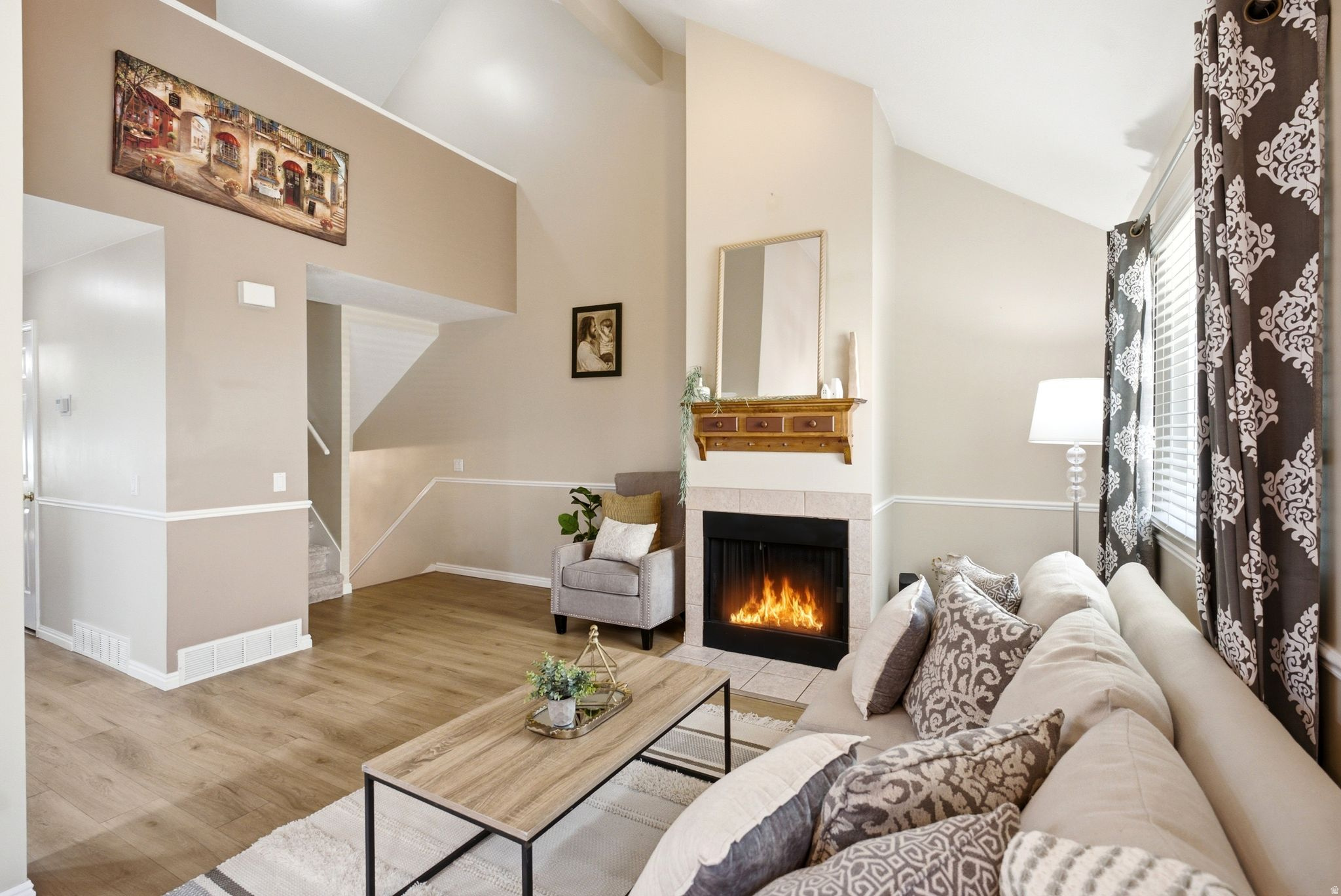 3133 S APPLEWOOD DR, Bountiful, UT 84010 — photo 1