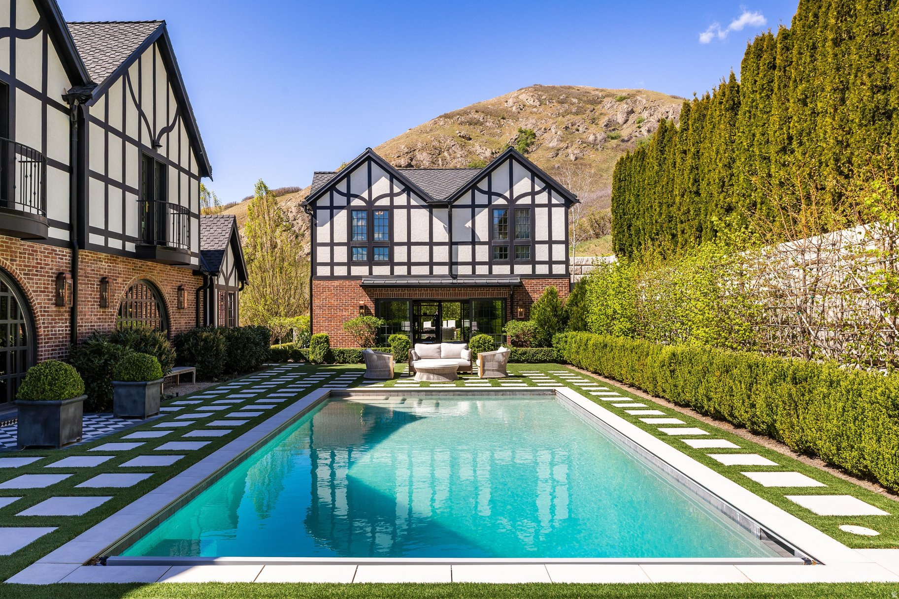 299 E OAK FOREST RD, Salt Lake City, UT 84103 — photo 1