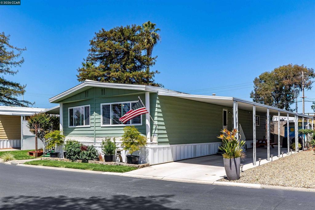 2368 Dalis Drive, Concord, CA 94520 — photo 1