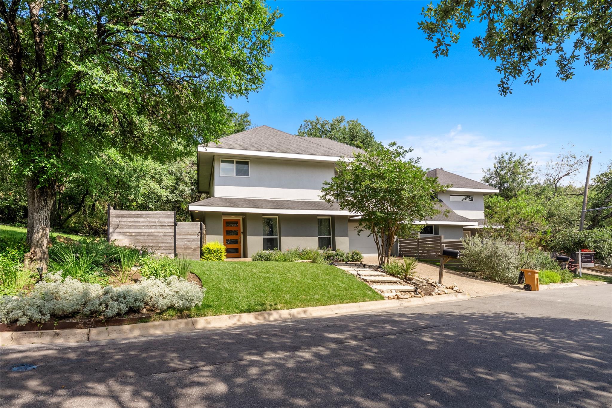 2101 Airole, Austin, TX 78704 — photo 1