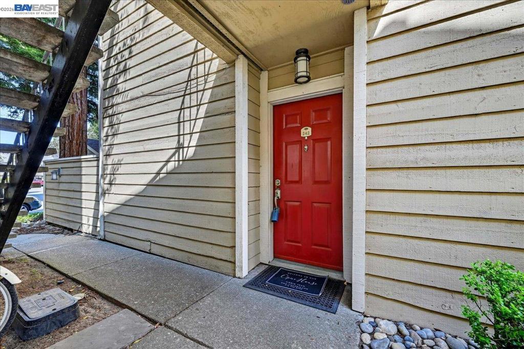 242 Eastridge Dr, San Ramon, CA 94582 — photo 1