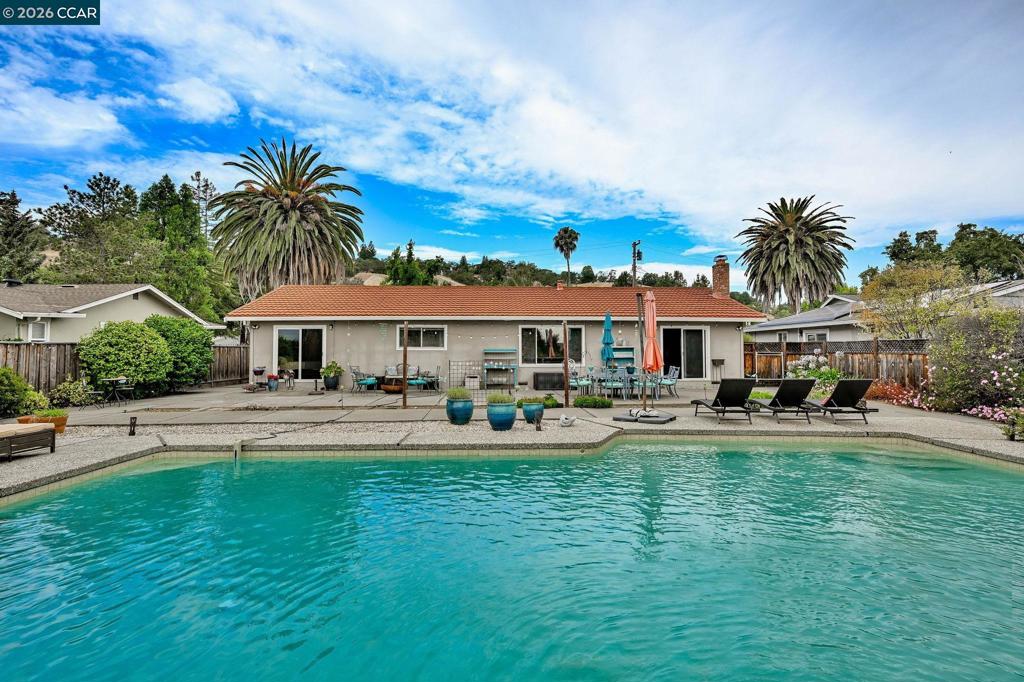 341 Twinview Dr, Pleasant Hill, CA 94523 — photo 1