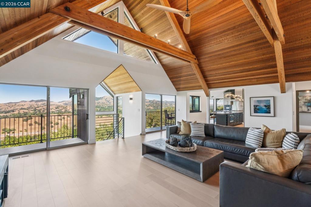 321 Castle Crest Rd, Alamo, CA 94507 — photo 1