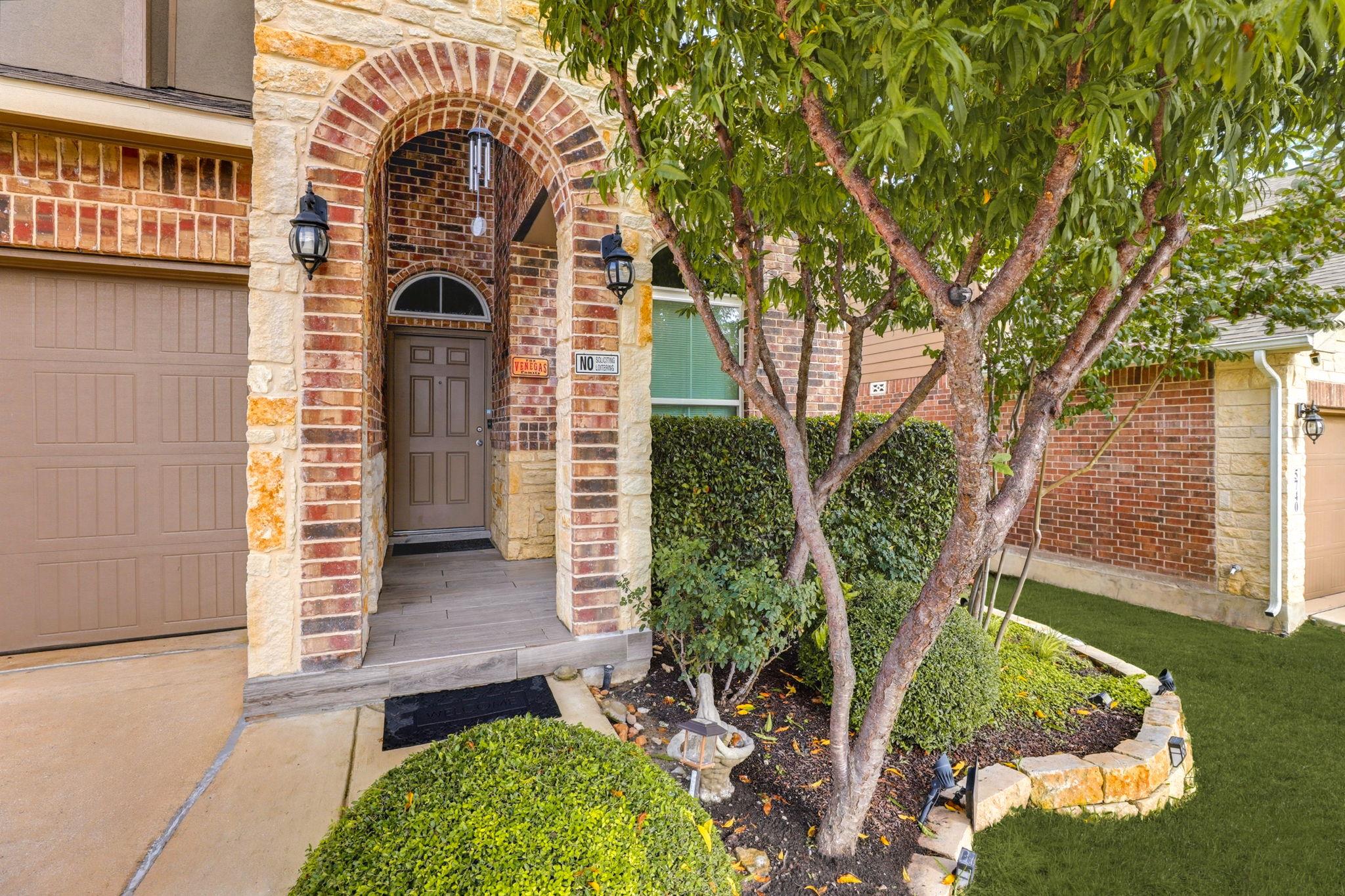 5744 McKinney, San Antonio, TX 78253 — photo 1