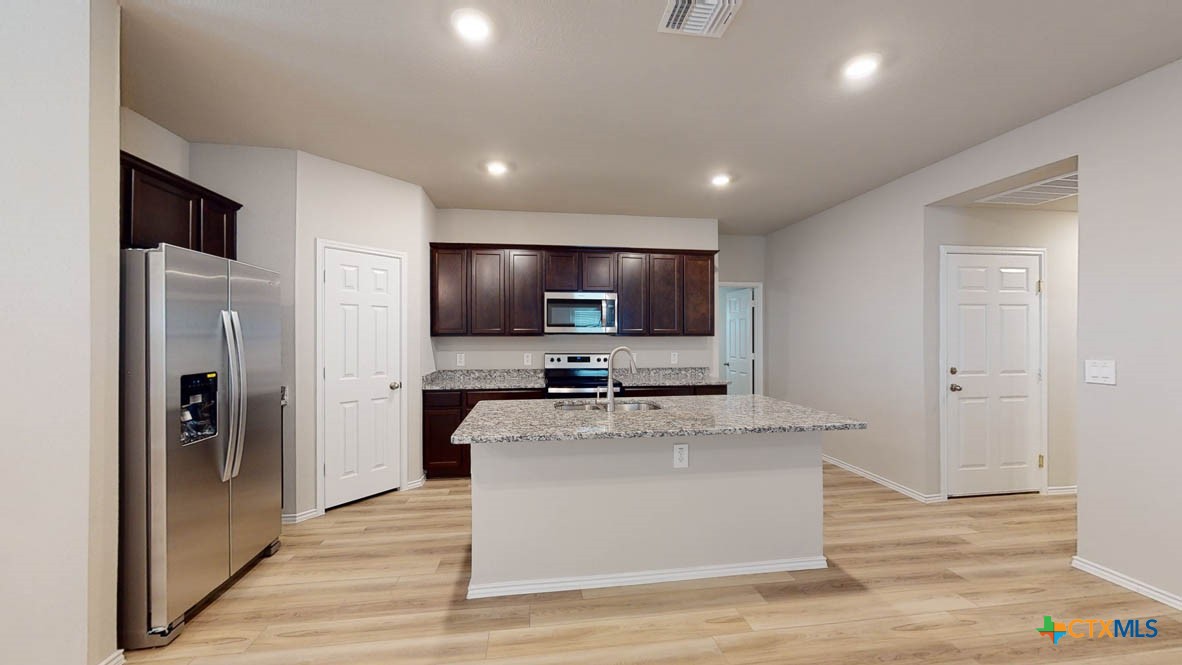 573 Hector, Georgetown, TX 78626 — photo 1