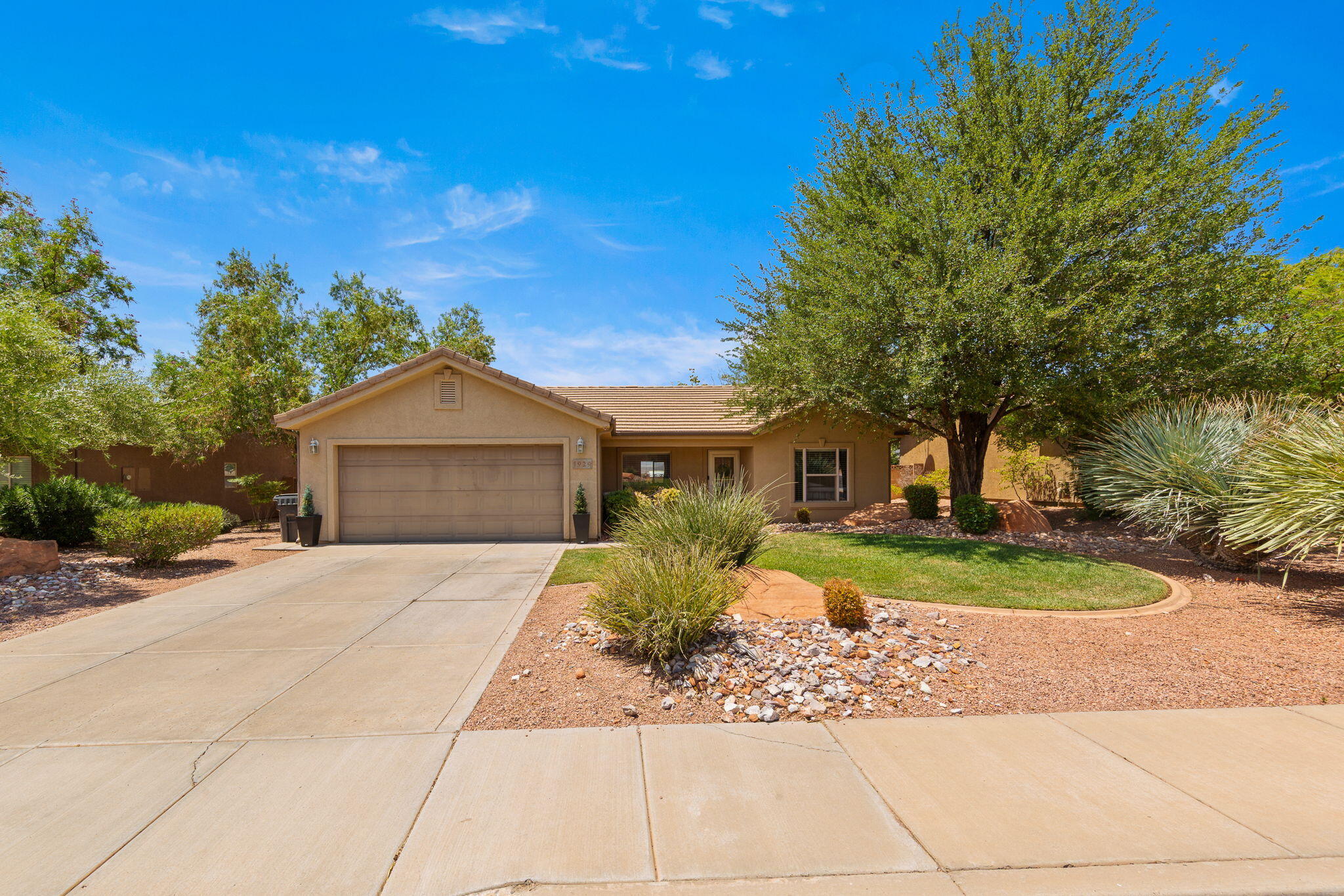 1929 N 2070 W, St George, UT 84770 — photo 1