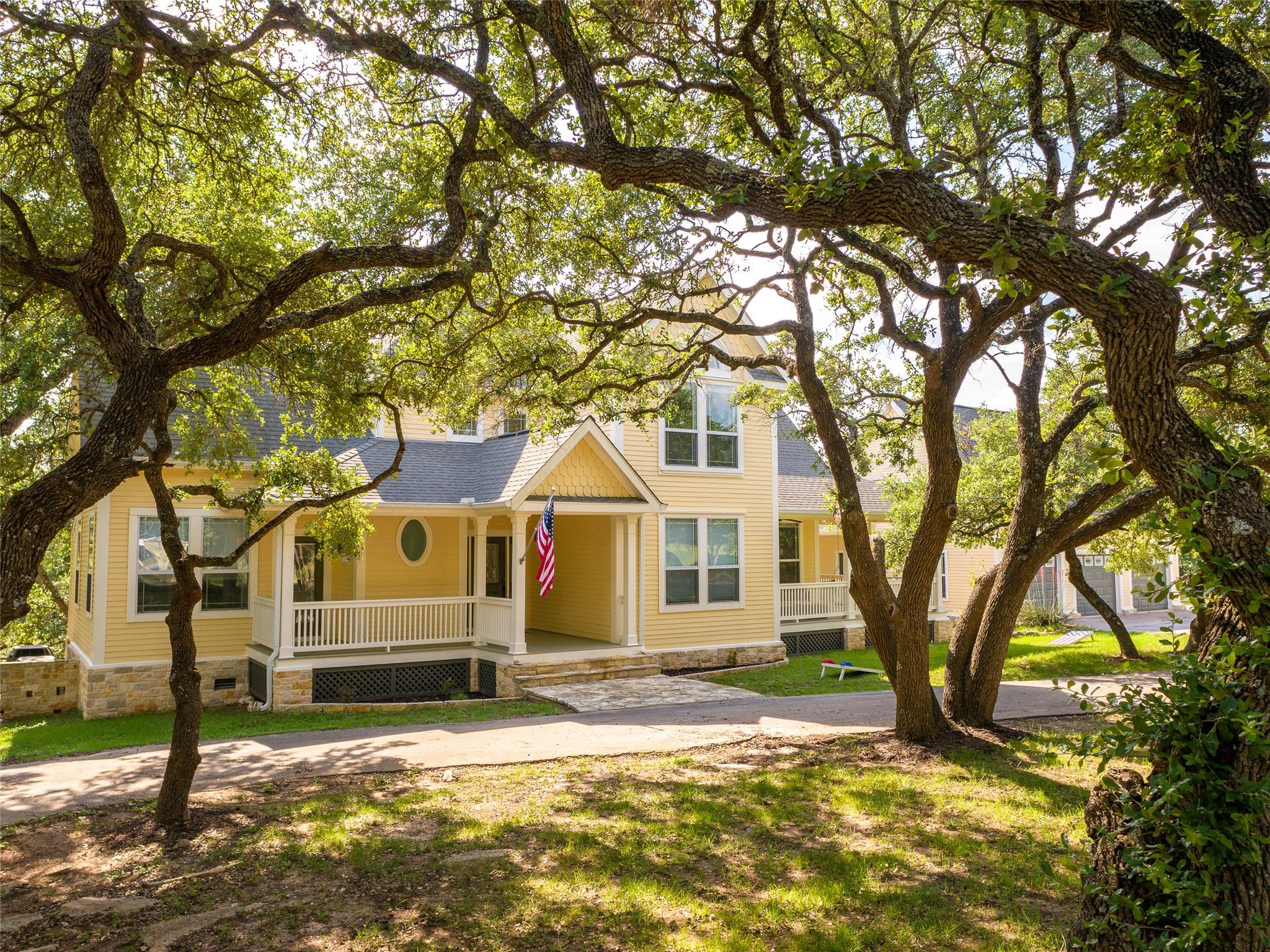 223 Twidwell, Dripping Springs, TX 78620 — photo 1