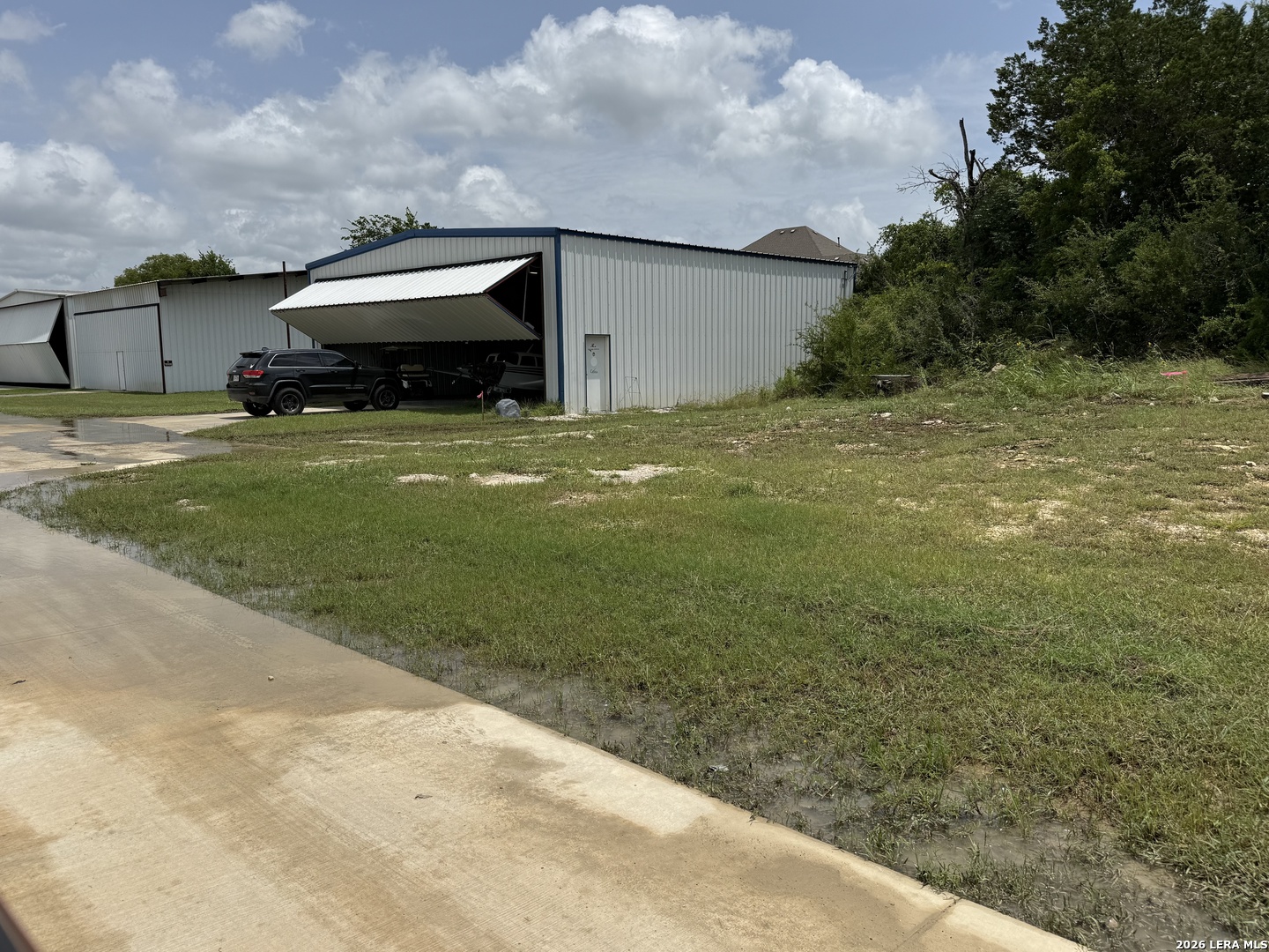 00 Boerne Stage Airfield, , 78006 — photo 1