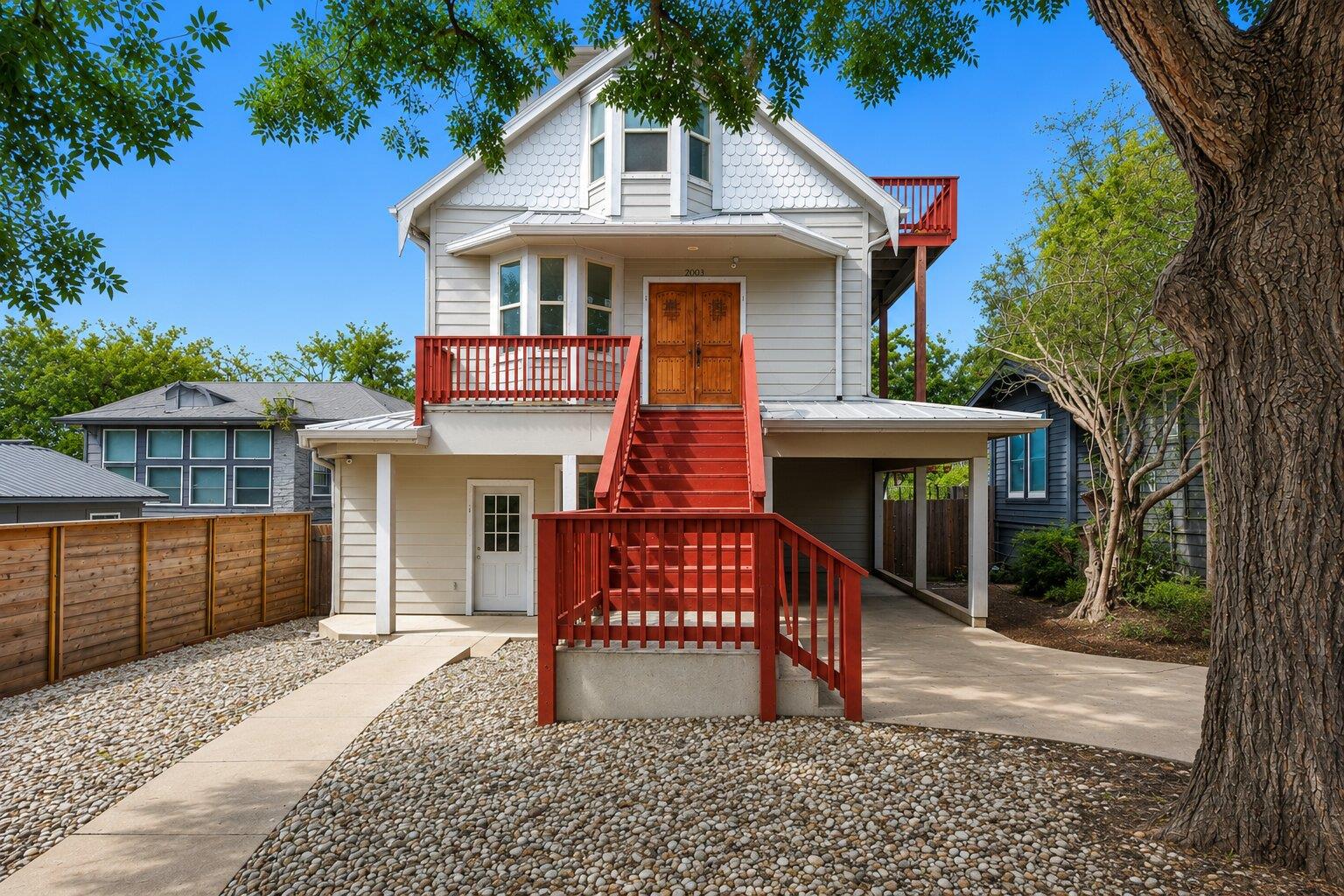 2003 9th, Austin, TX 78702 — photo 1