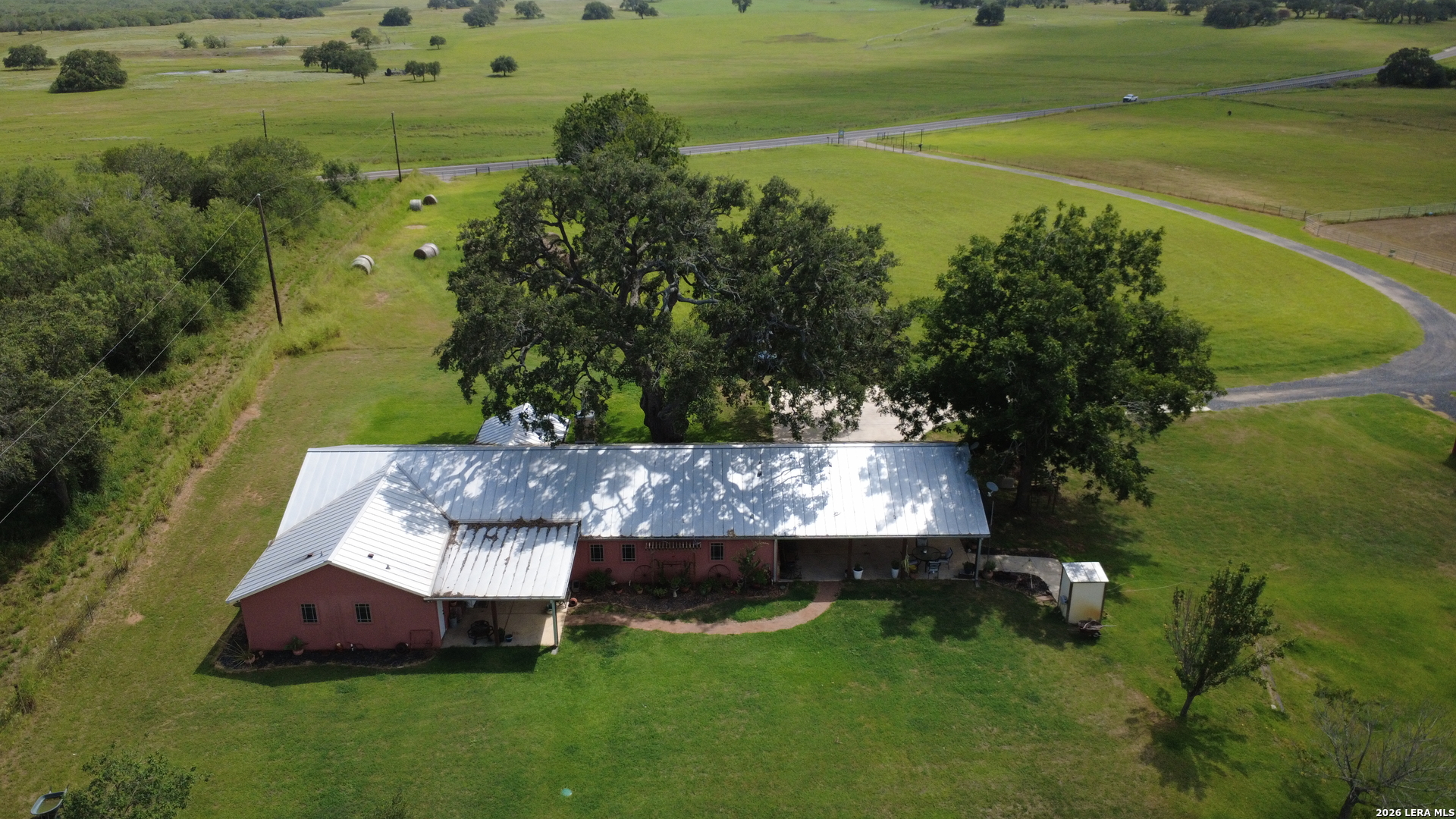 3558 Fm 536, Floresville, TX 78114 — photo 1