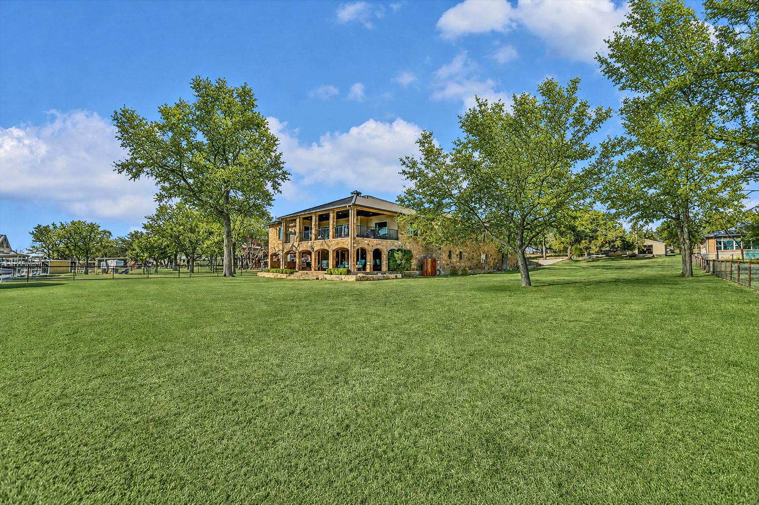 360 Campa Pajama, Kingsland, TX 78639 — photo 1