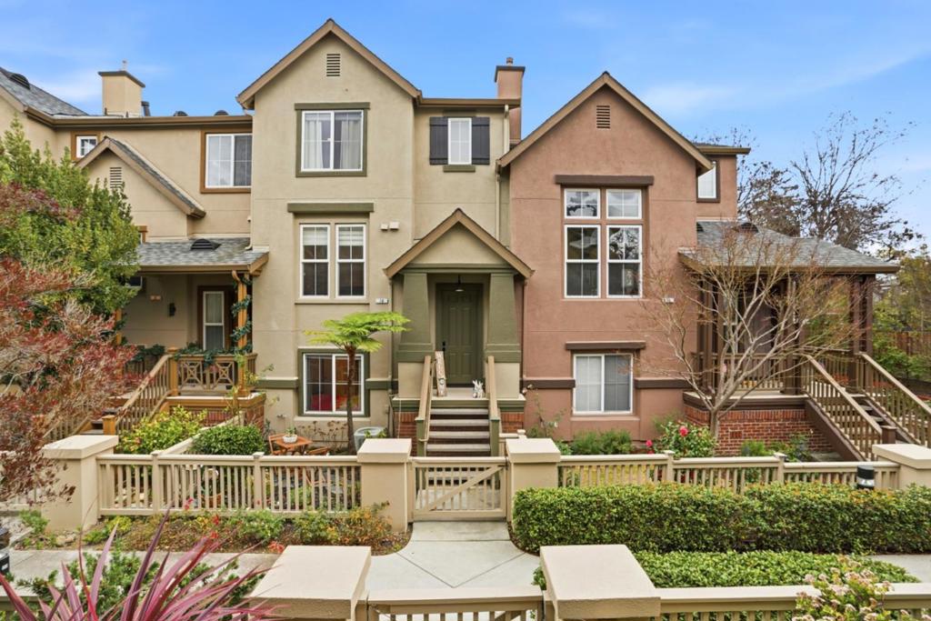 70 Towne Circle, Mountain View, CA 94040 — photo 1