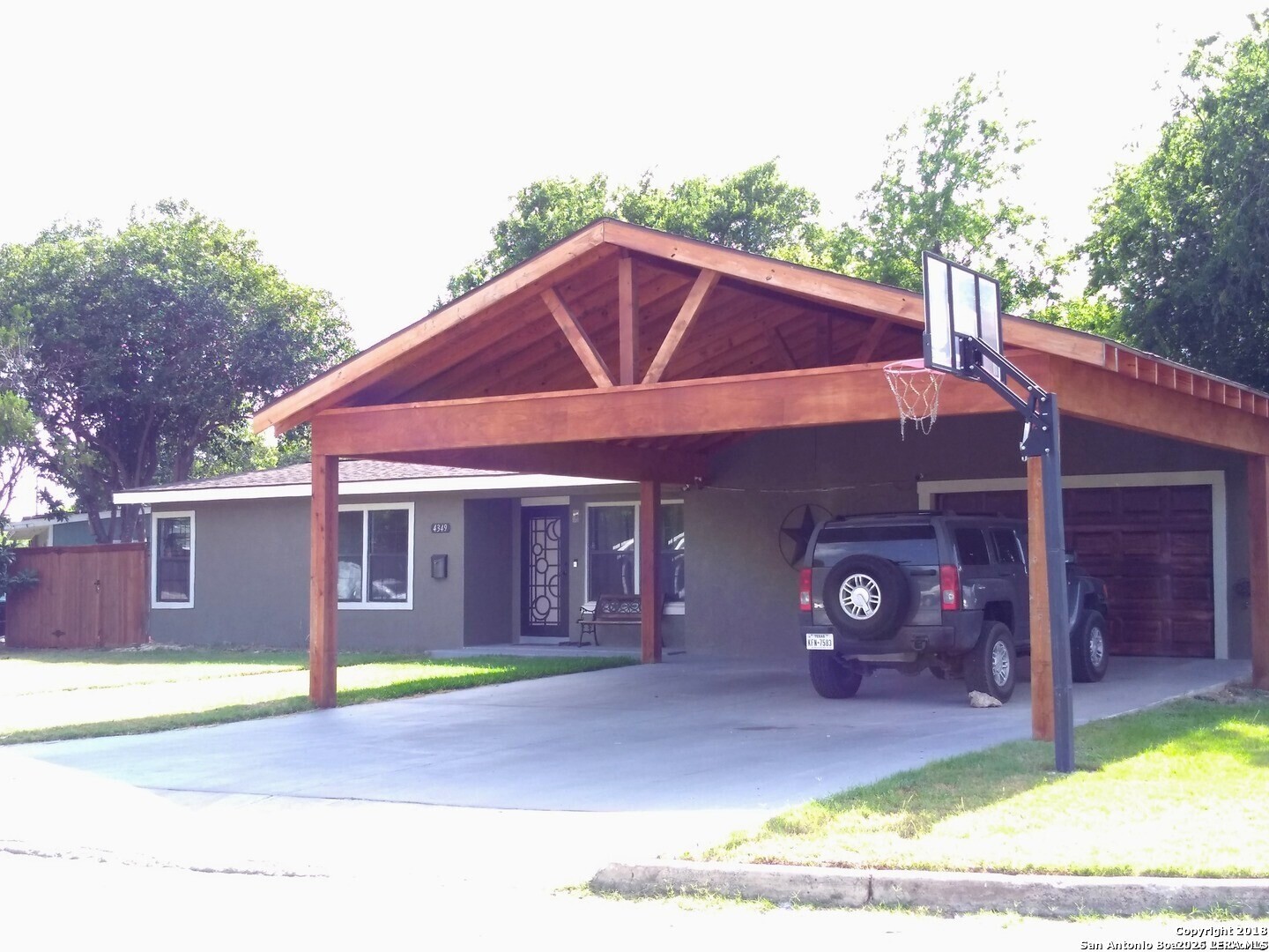 4349 SILVER LAKE DR, San Antonio, TX 78219 — photo 1