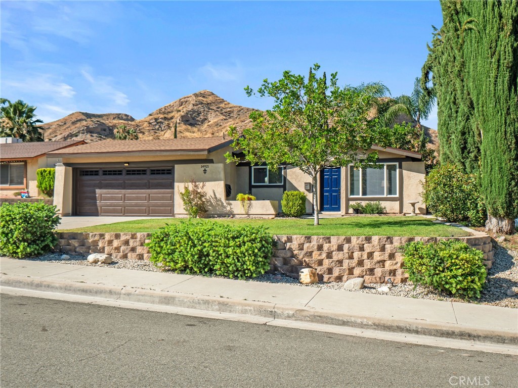 14921 Daffodil Avenue, Canyon Country, CA 91387 — photo 1