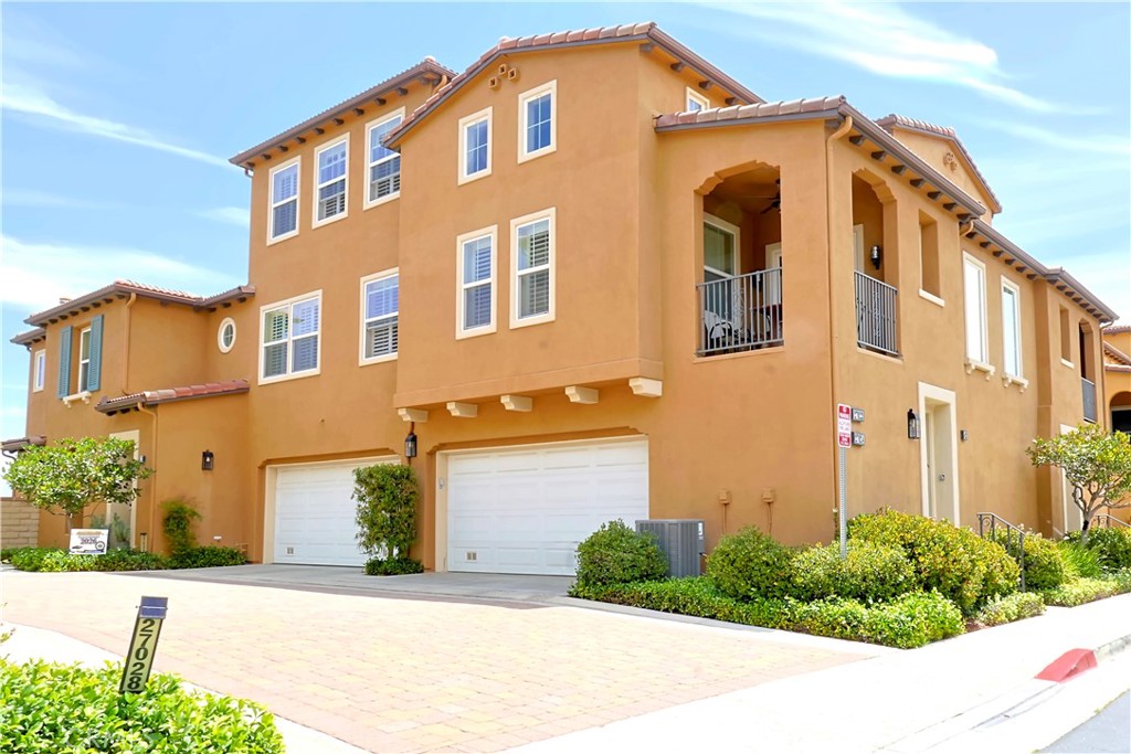 27022 Pebble Beach, Valencia, CA 91381 — photo 1