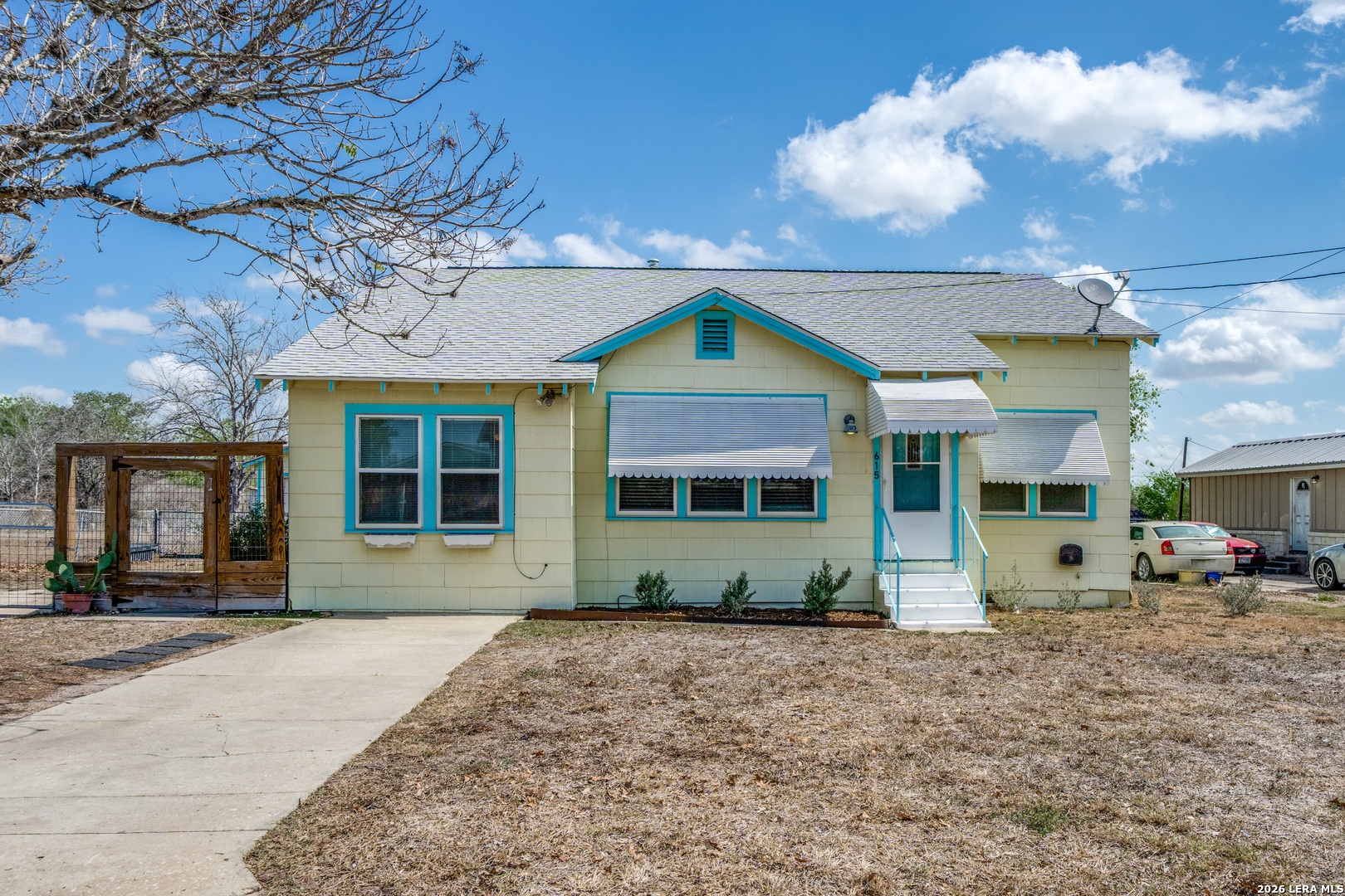 615 main, Karnes City, TX 78118 — photo 1
