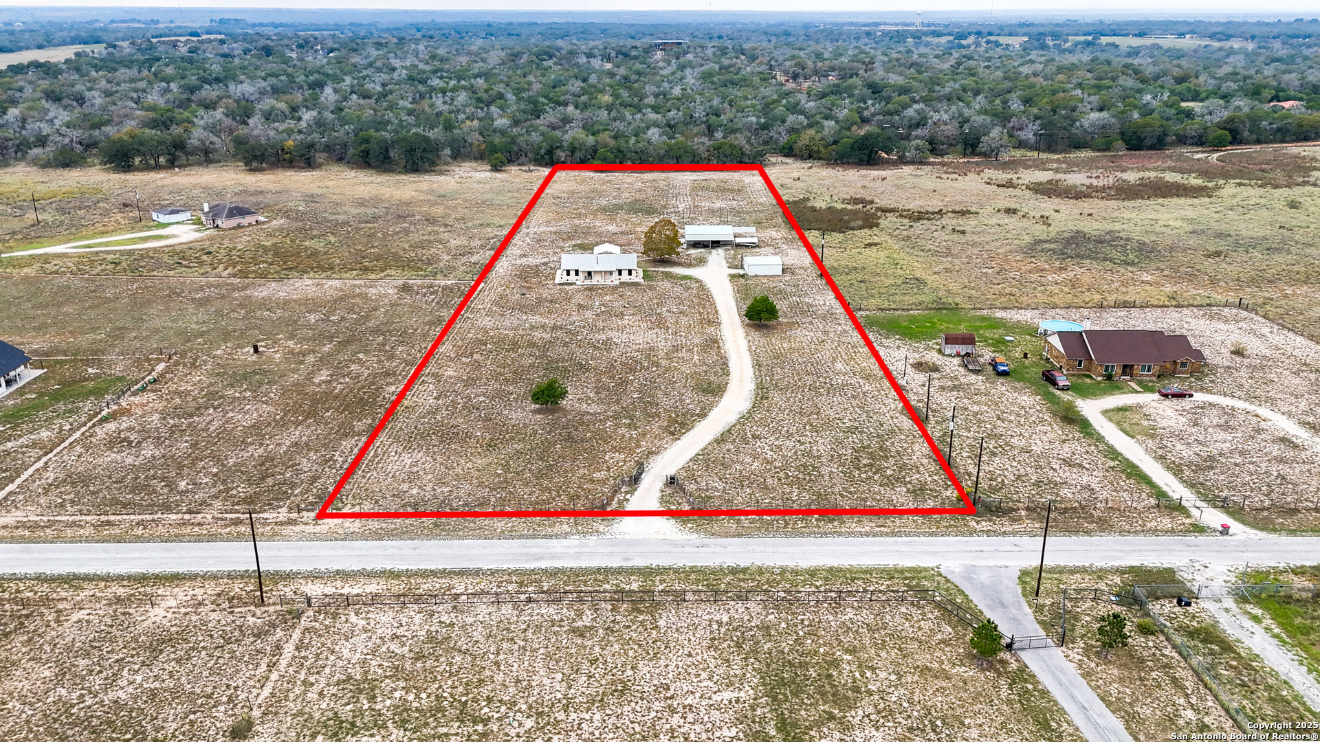 142 Chaparral, Floresville, TX 78114 — photo 1