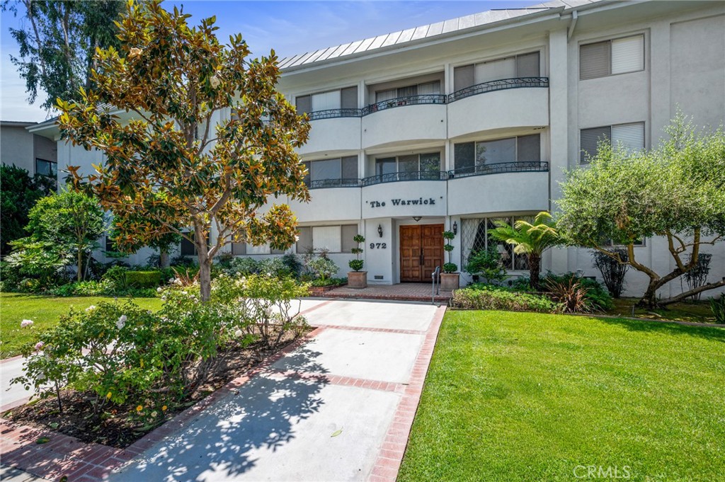 972 E California 307, Pasadena, CA 91106 — photo 1