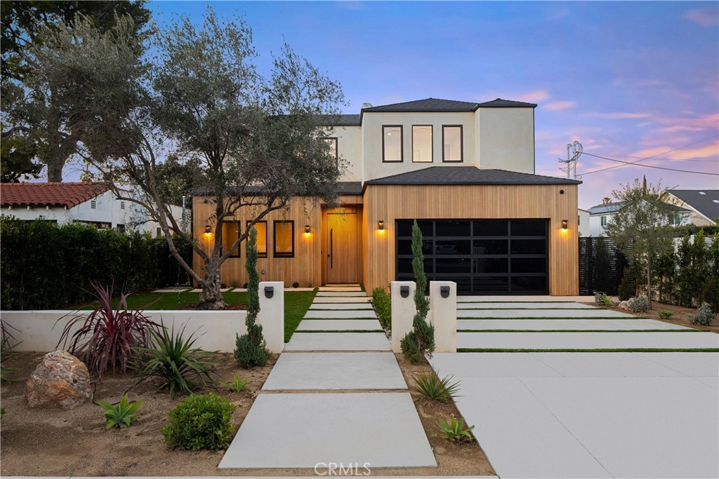 15451 Camarillo Street, Sherman Oaks, CA 91403 — photo 1