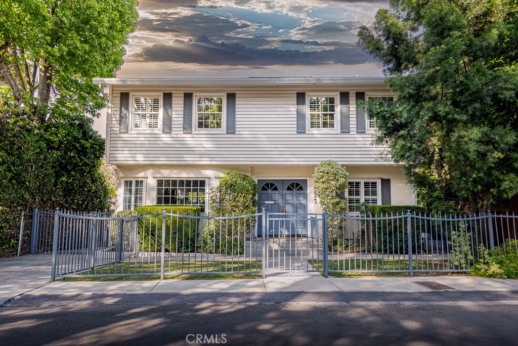 13383 Contour Drive, Sherman Oaks, CA 91423 — photo 1