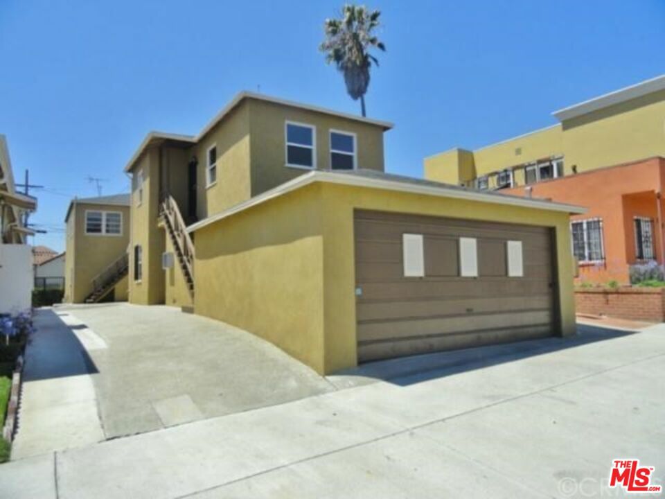 3704 W 54th Street, Los Angeles, CA 90043 — photo 1