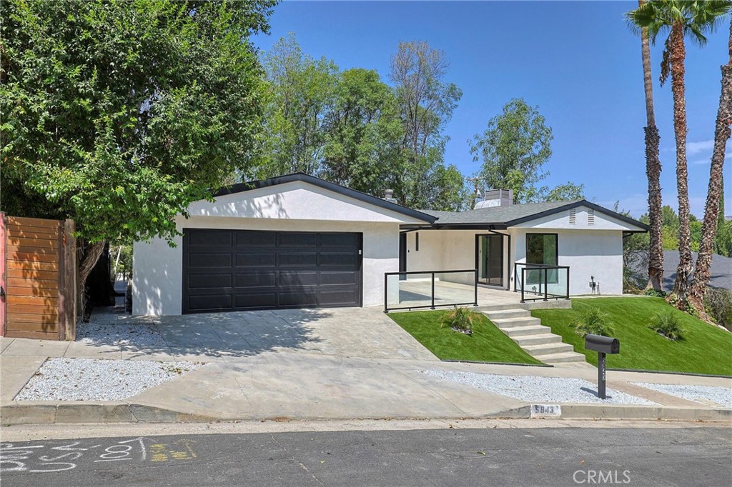 5843 Nevada, Woodland Hills, CA 91367 — photo 1