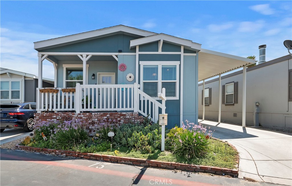1445 W Florida 75, Hemet, CA 92543 — photo 1