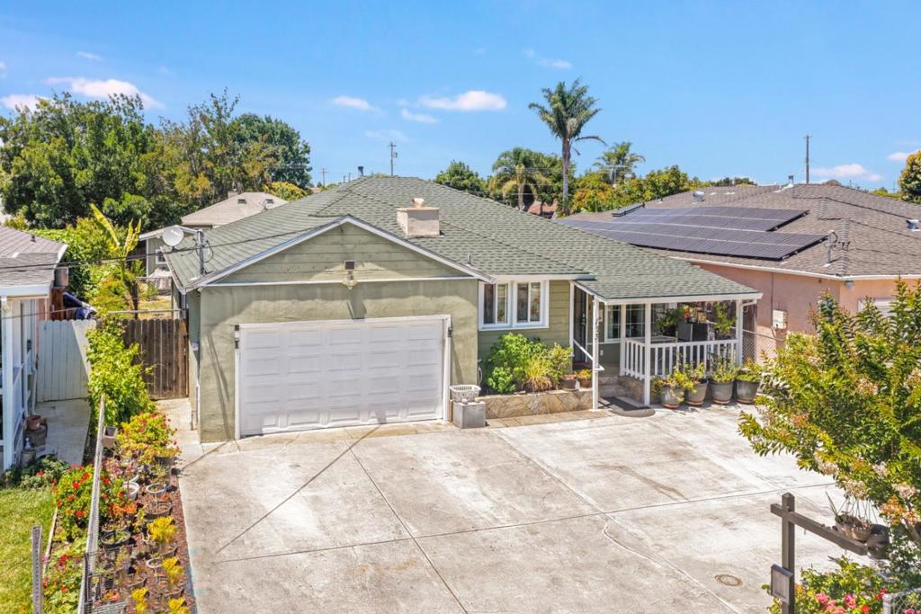 123 Gardenia Way, East Palo Alto, CA 94303 — photo 1