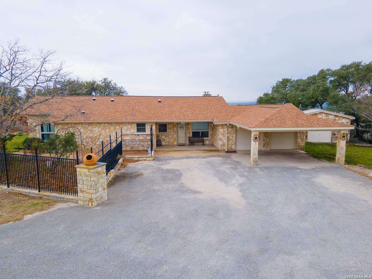 1130 Crossbow, Canyon Lake, TX 78133 — photo 1