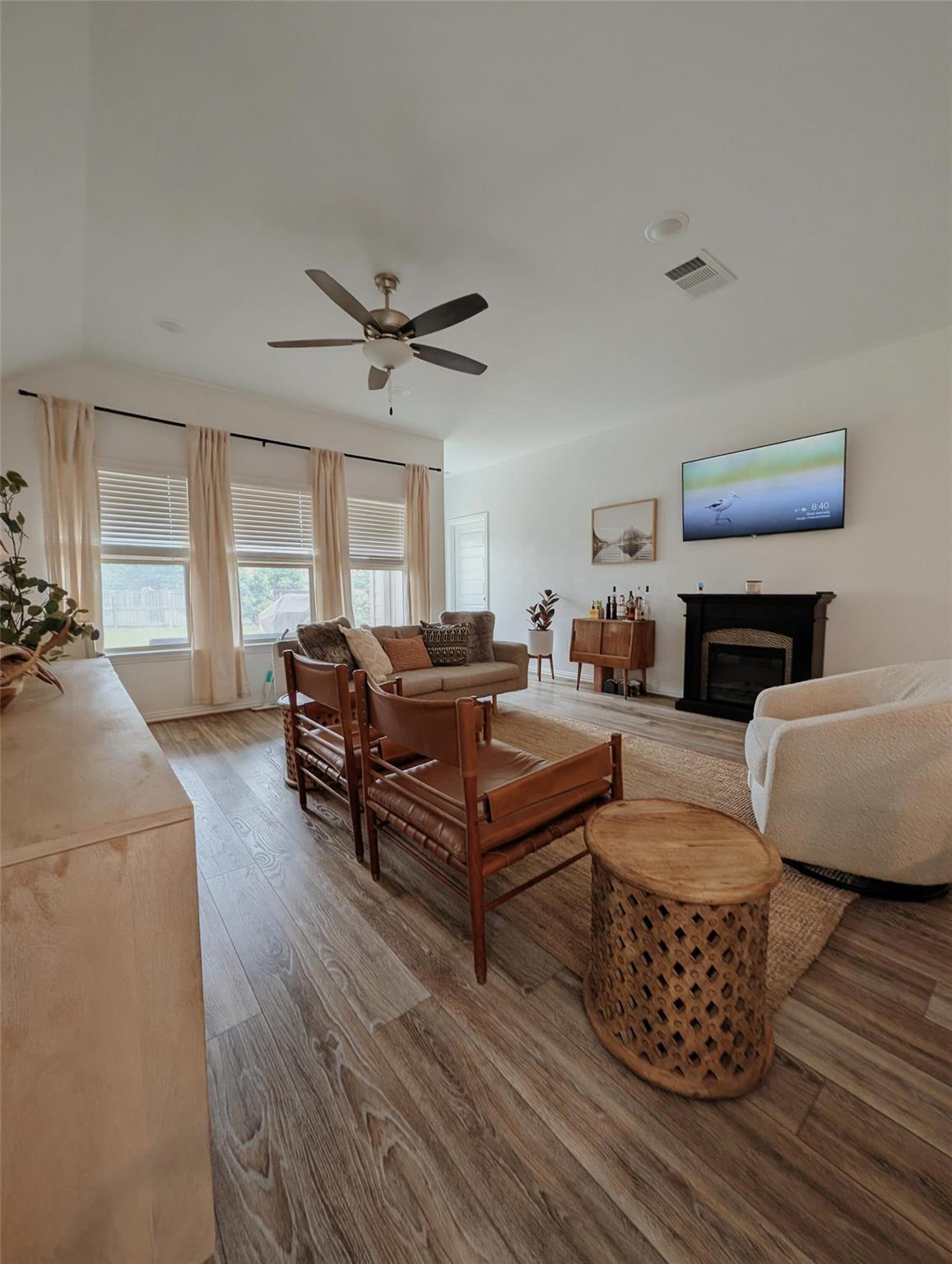 306 Buffalo View Ln, Georgetown, TX 78628 — photo 1