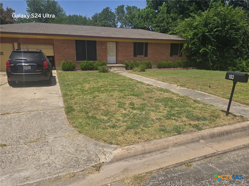 103 E Cherokee Drive, Harker Heights, TX 76548 — photo 1