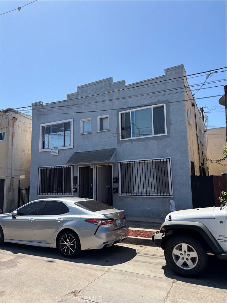 1136 E Alhambra Court, Long Beach, CA 90813 — photo 1