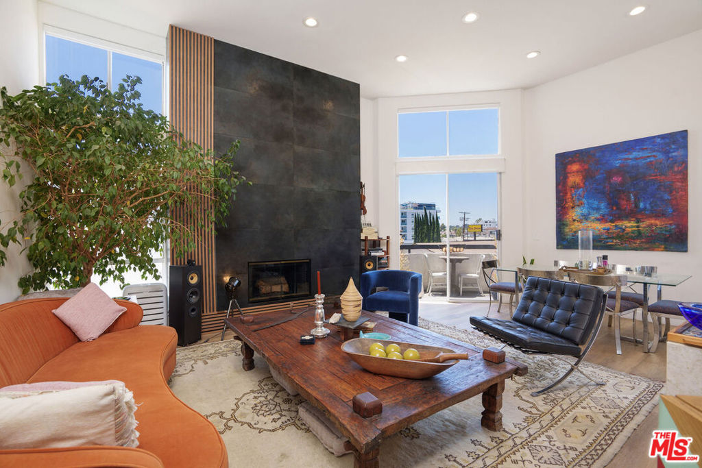 1240 S Corning Street 303, Los Angeles, CA 90035 — photo 1