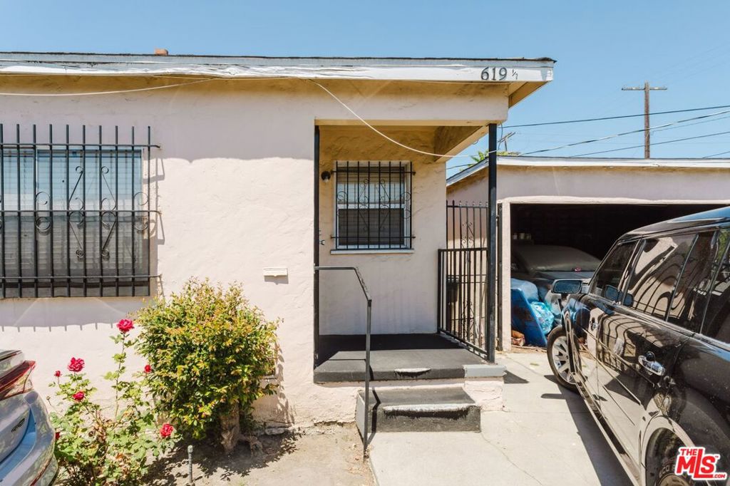 619 E 87th Street, Los Angeles, CA 90002 — photo 1