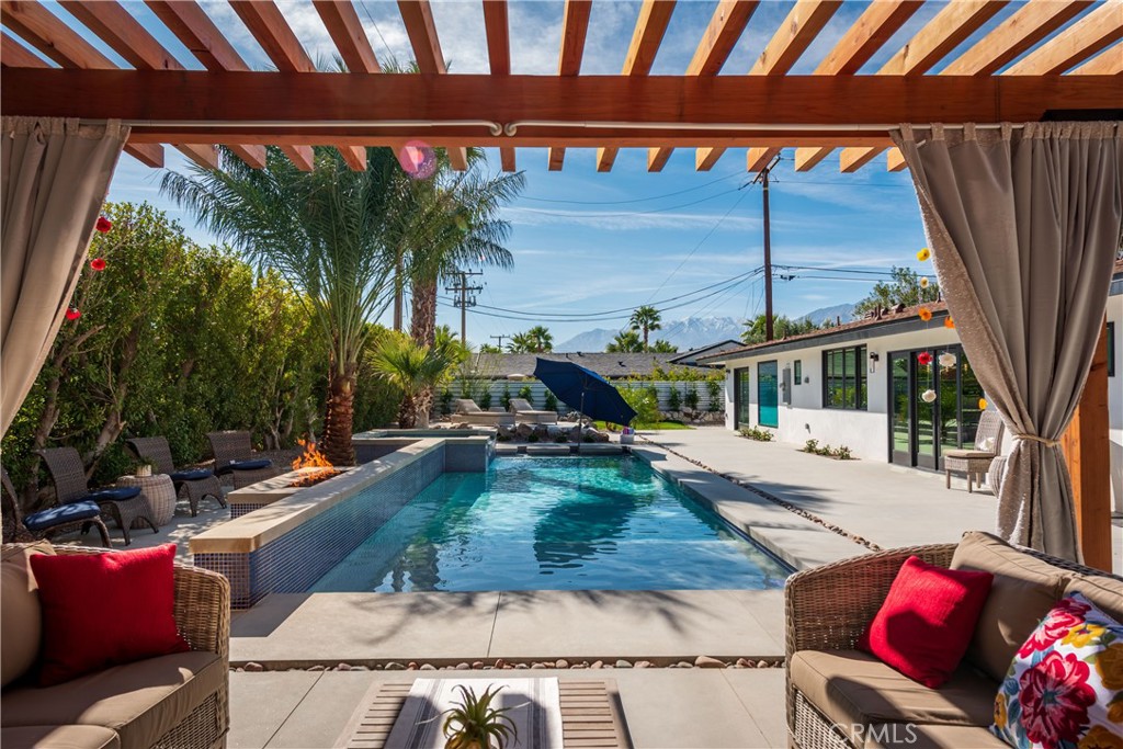 3152 N Starr, Palm Springs, CA 92262 — photo 1
