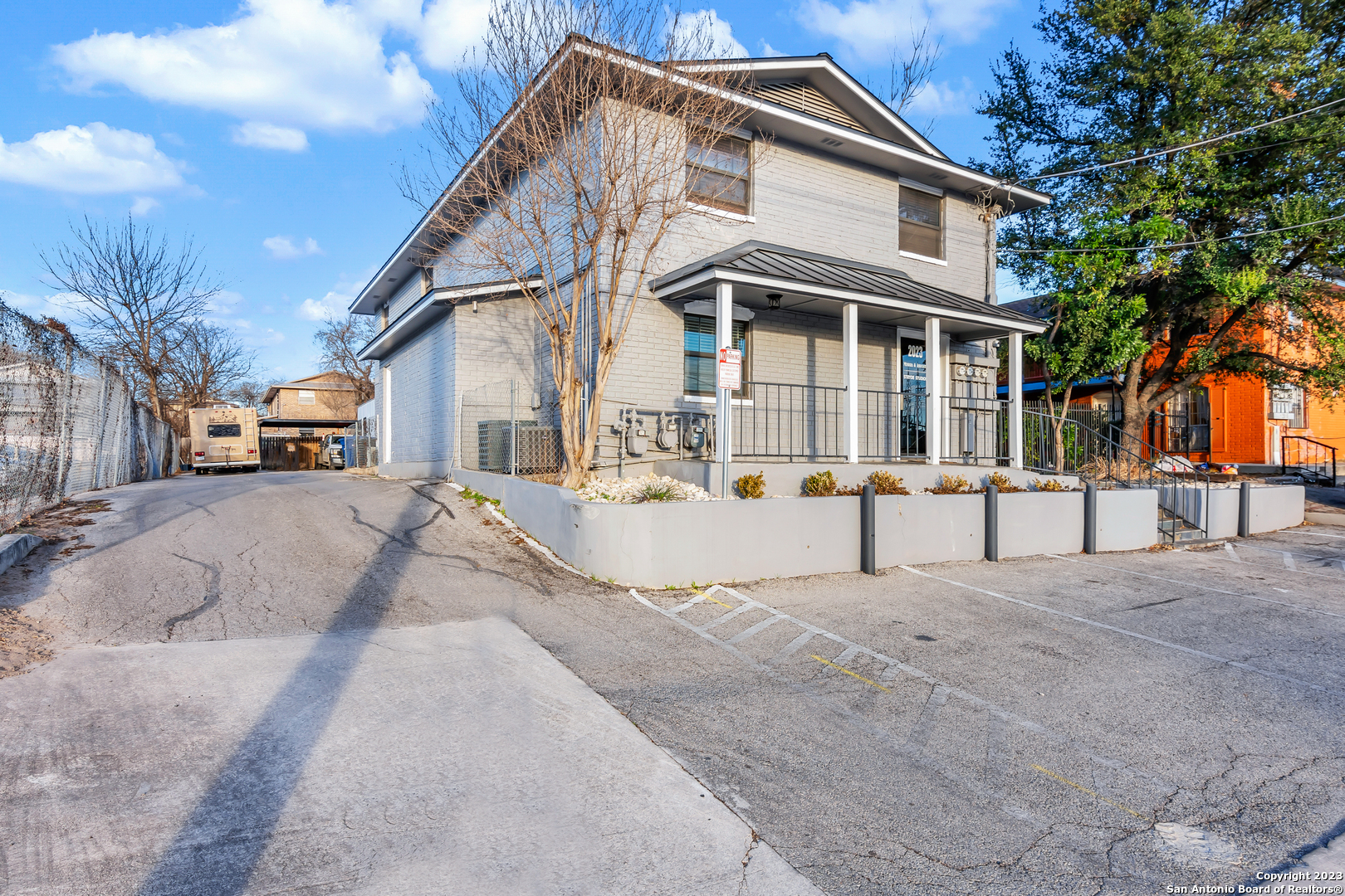2023 LOCKHILL SELMA RD, San Antonio, TX 78213 — photo 1