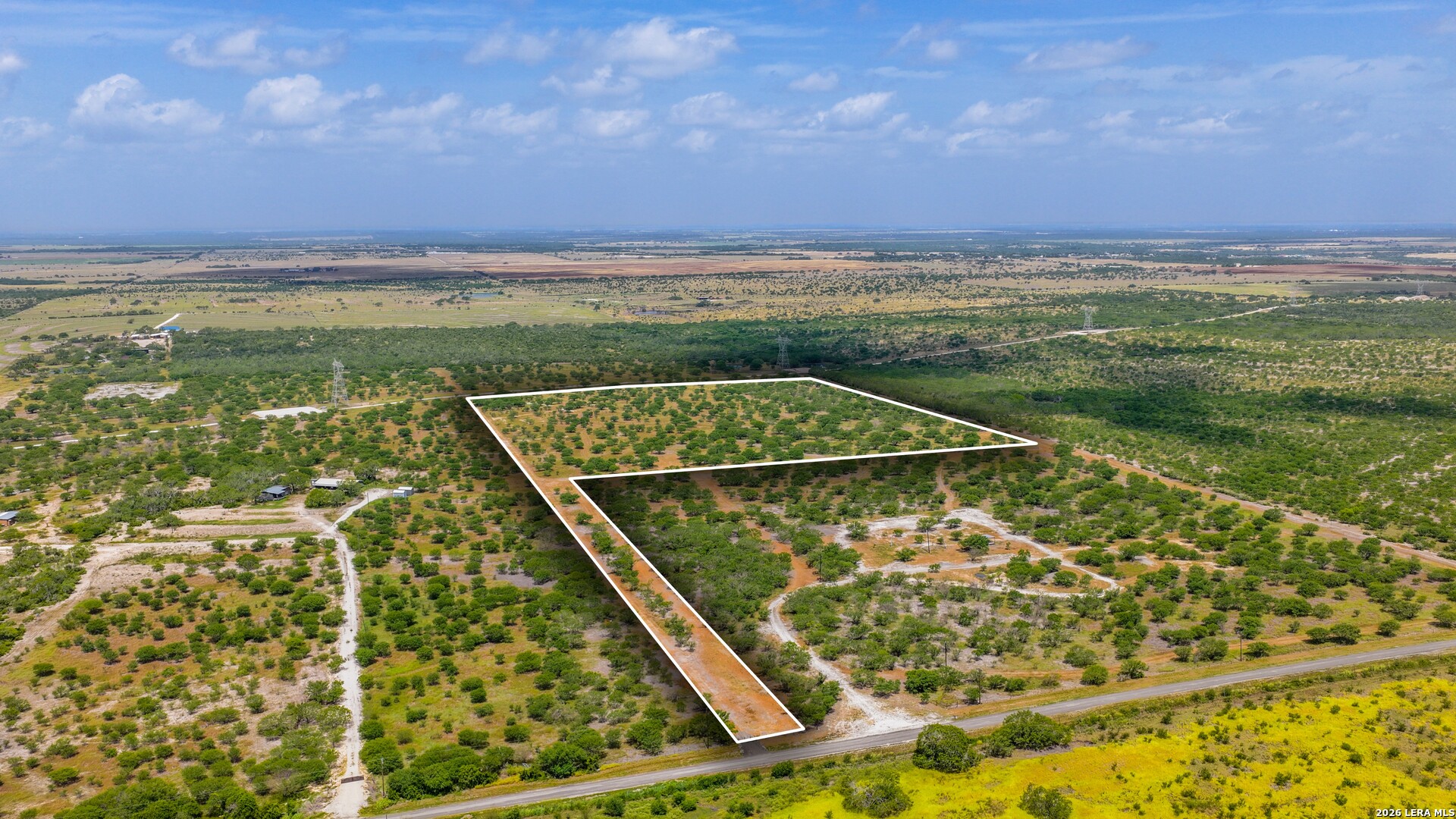 13538 Cr 133, Pawnee, TX 78145 — photo 1