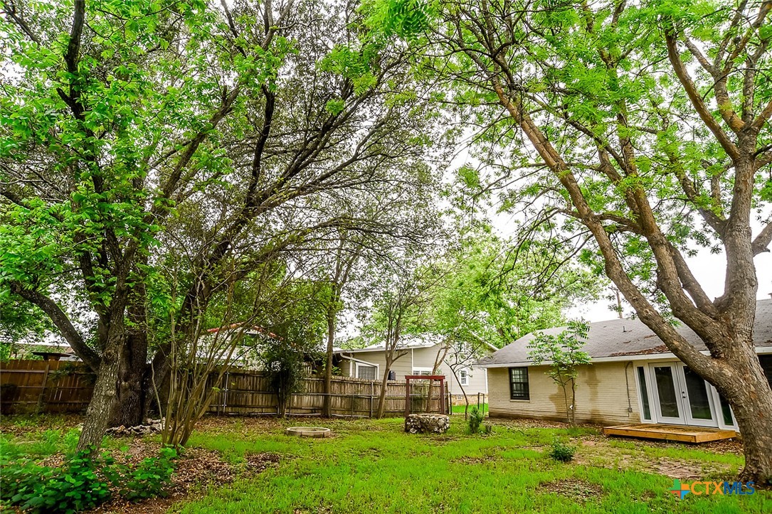 1225 Coll, New Braunfels, TX 78130 — photo 1